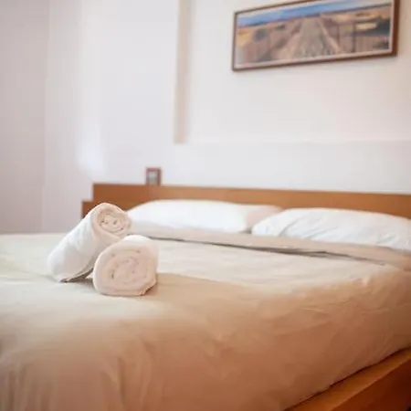 Piso Vacaciones Familiares Appartamento
